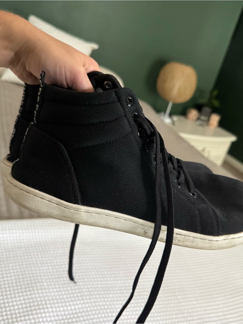 Feelgrounds Black High-Top Canvas Men's Sneakers